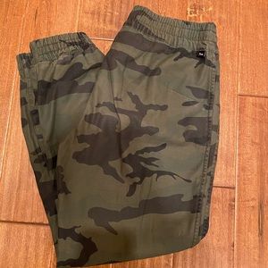 Aritzia Camo Jogger Pants TNA Brand